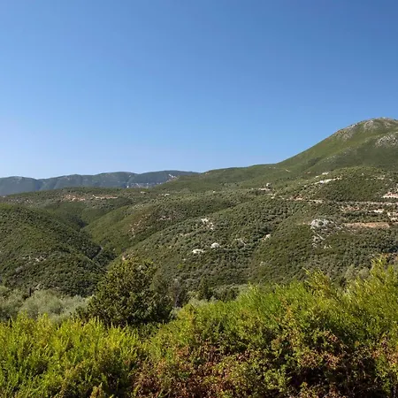 George House Tatil Evi Poros (Lefkada)